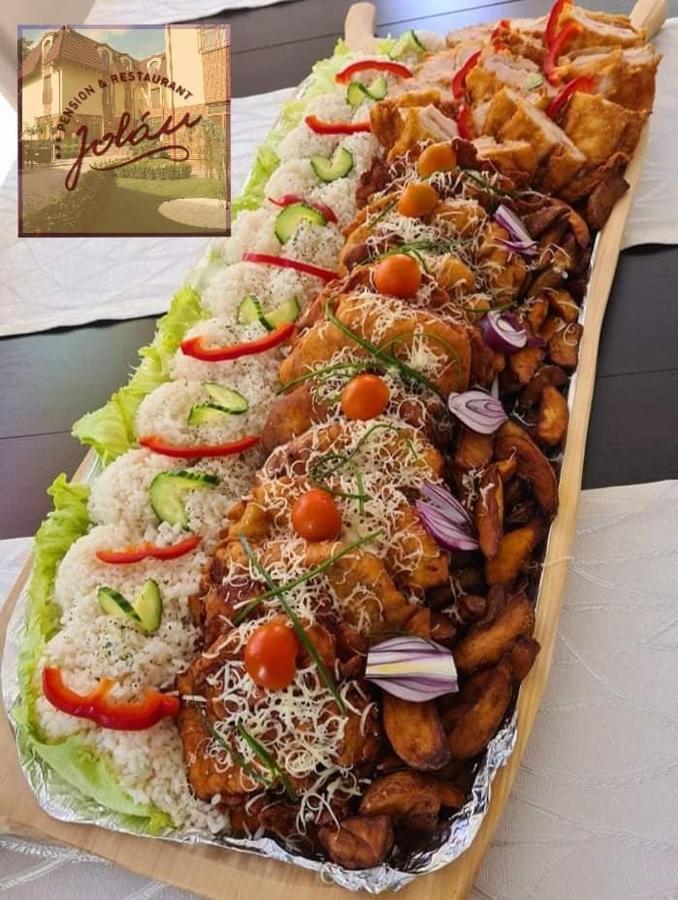 Jolan Pension & Restaurant Cicov Εξωτερικό φωτογραφία