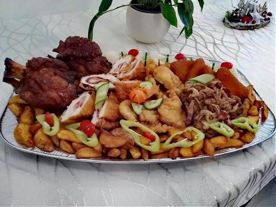 Jolan Pension & Restaurant Cicov Εξωτερικό φωτογραφία