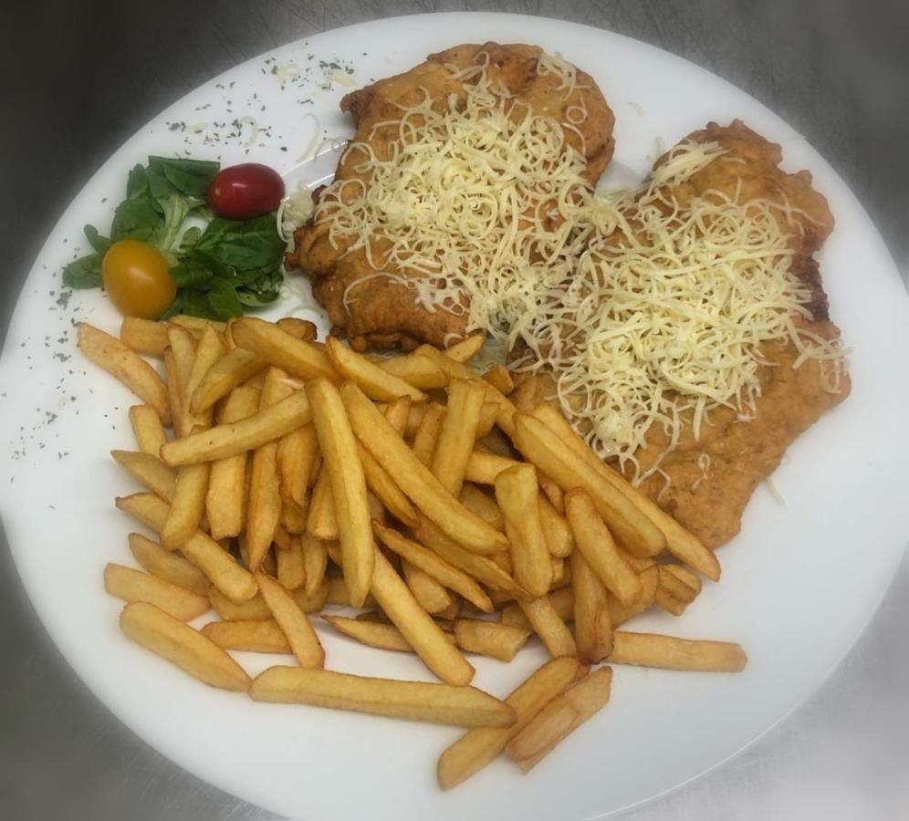 Jolan Pension & Restaurant Cicov Εξωτερικό φωτογραφία